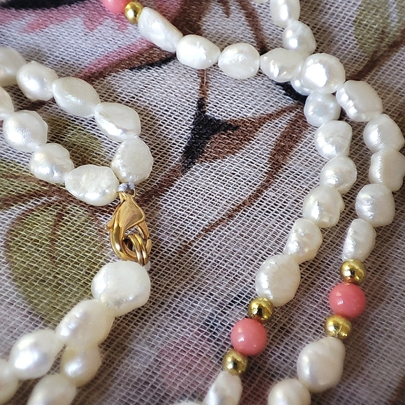 Gritty Fresh Water Pearl Dual Strand Necklace and Bracelet Coral Color Beads - Picture 4 of 6
